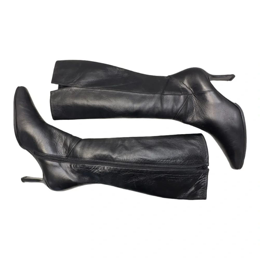 STUART WEITZMAN | Black Leather Square Toe High Heel At The Knee Boots 8 B
